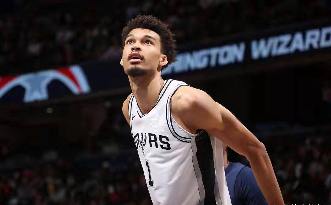 NBA西部最新排名分析:季后赛形势初现 马刺崭露头角