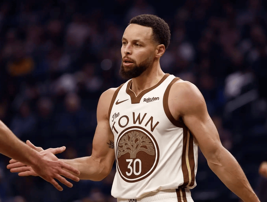 NBA最新排名出炉！火箭雪上加霜，一队威胁勇士，湖人快船收大礼