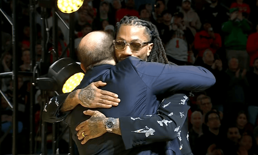 最浪漫的球衣退役仪式,属于最好的罗斯