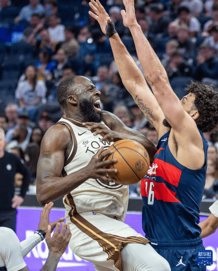 NBA常规赛：勇士胜奇才
